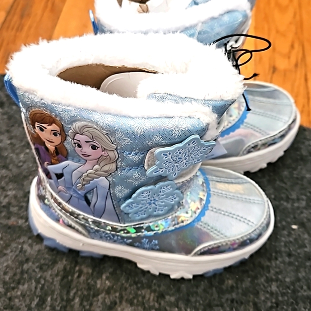 Frozen Boots brand new with tags